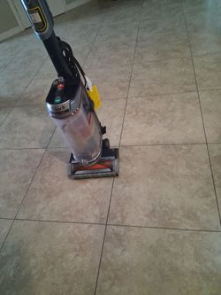 Shark powerdirect Transformer upright vacuum system