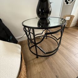 End table - Mirror top