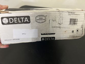 Delta Dryden Single Handle Bathroom Faucet