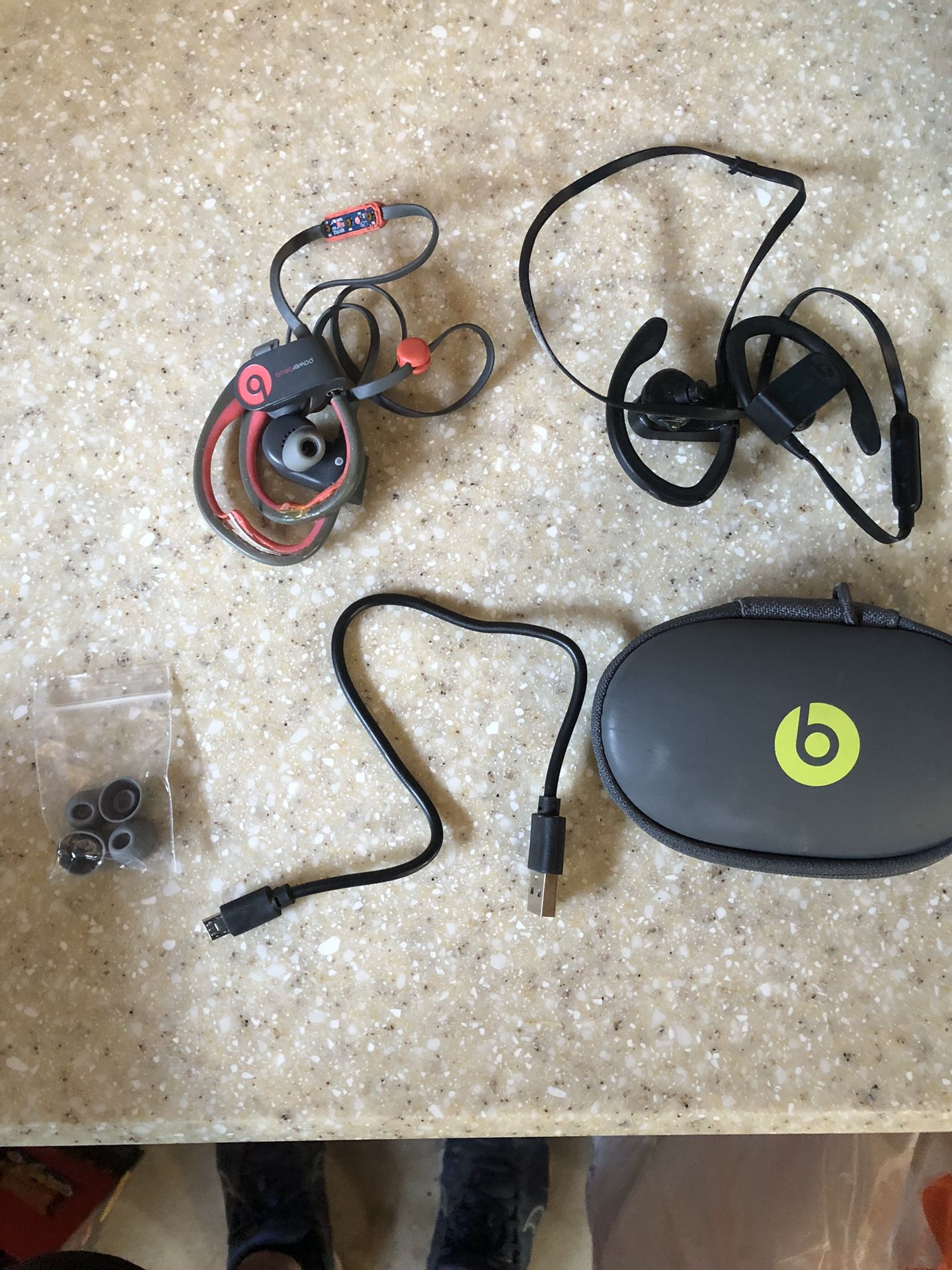 2 Beats Bluetooth Headset With Case And Charger