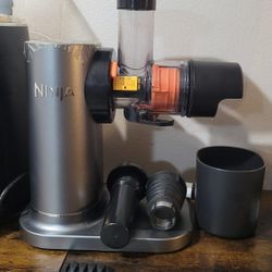 Ninja COLD PRESSED Juicer 
