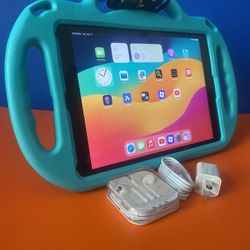 Apple iPad Pro 9.7” – 32GB – Clean & Ready to Use