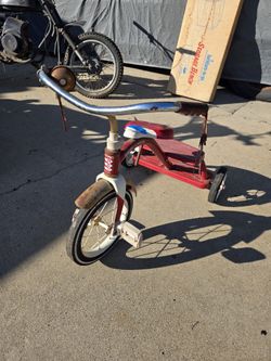 Vintage Dual Deck Radio Flyer Tricycle