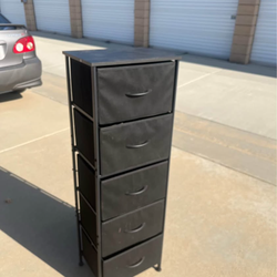 5 drawer tall dresser