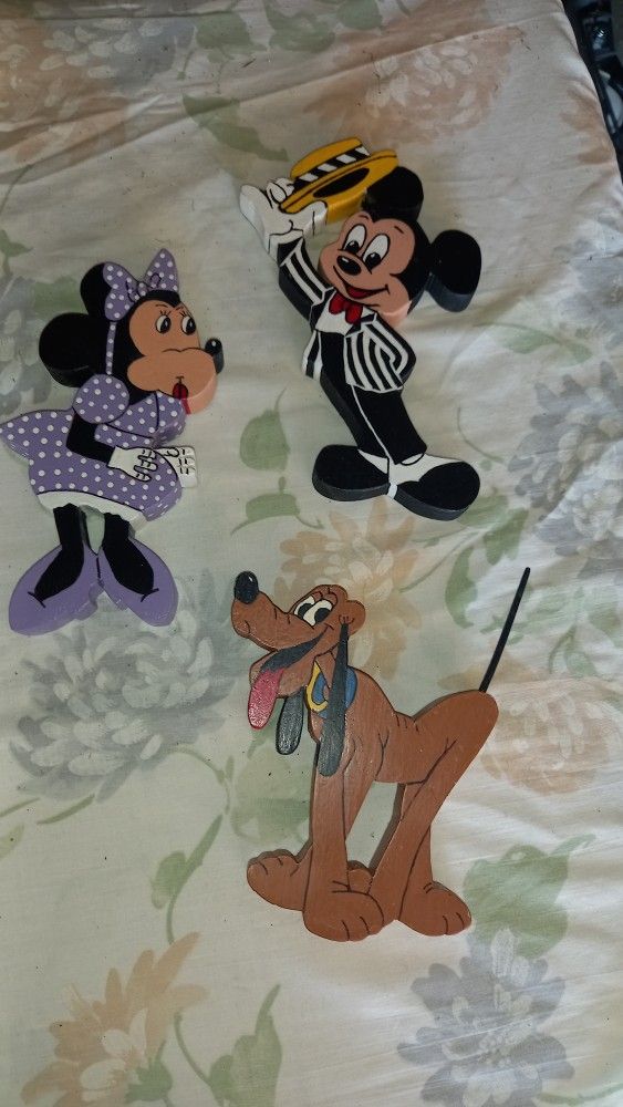Disney-like Decorations 
