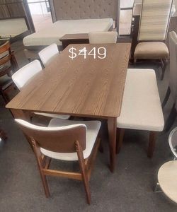Gorgeous ‼️6-pc Dining table set with bench mid century modern style walnut finished