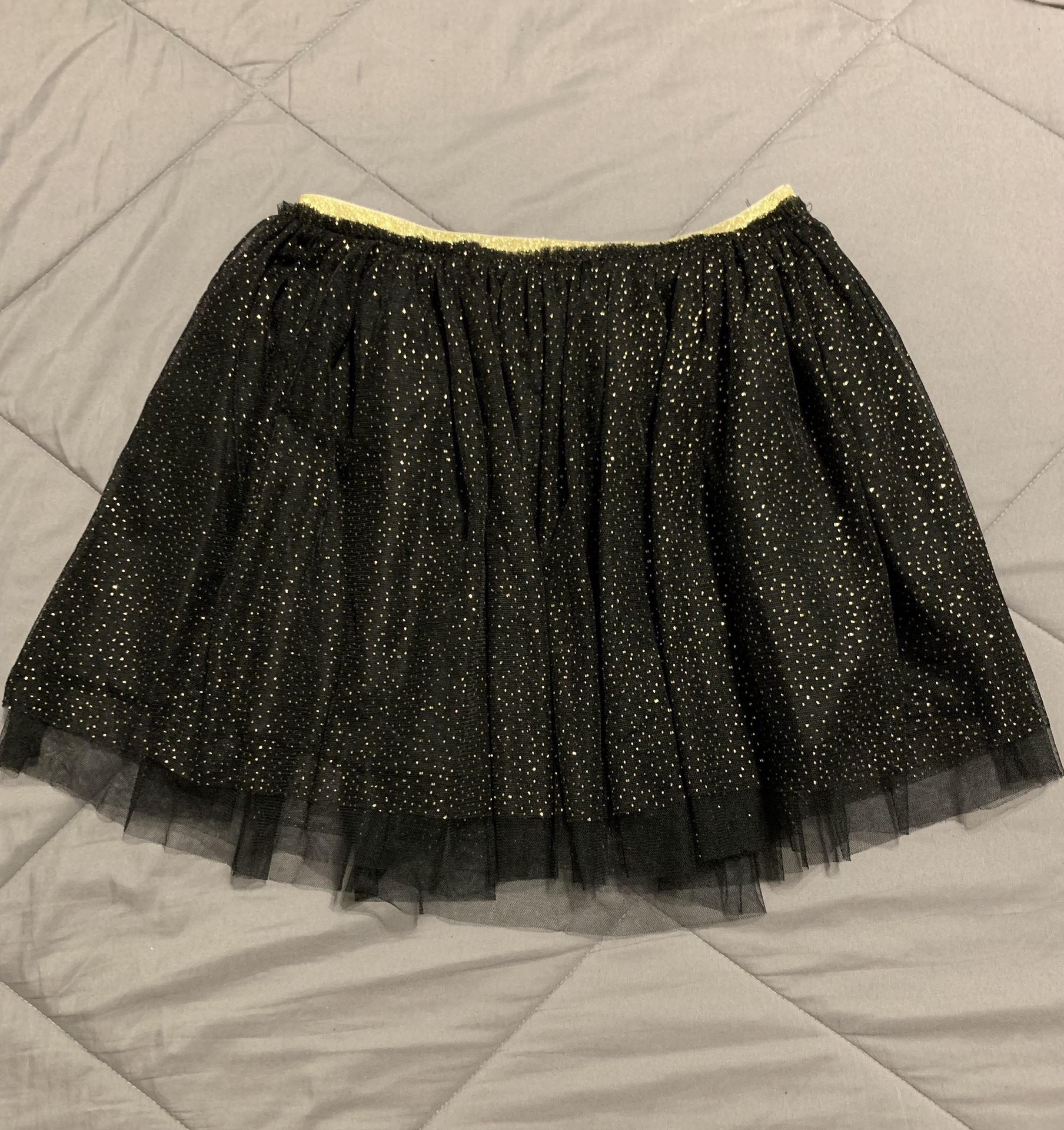 Forever 21 Black and Gold Girl Skirt