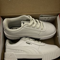 Kids White Pumas Size 10c