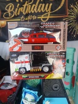 Die Cast Jasa Transformers x Ghostbuster Mashup