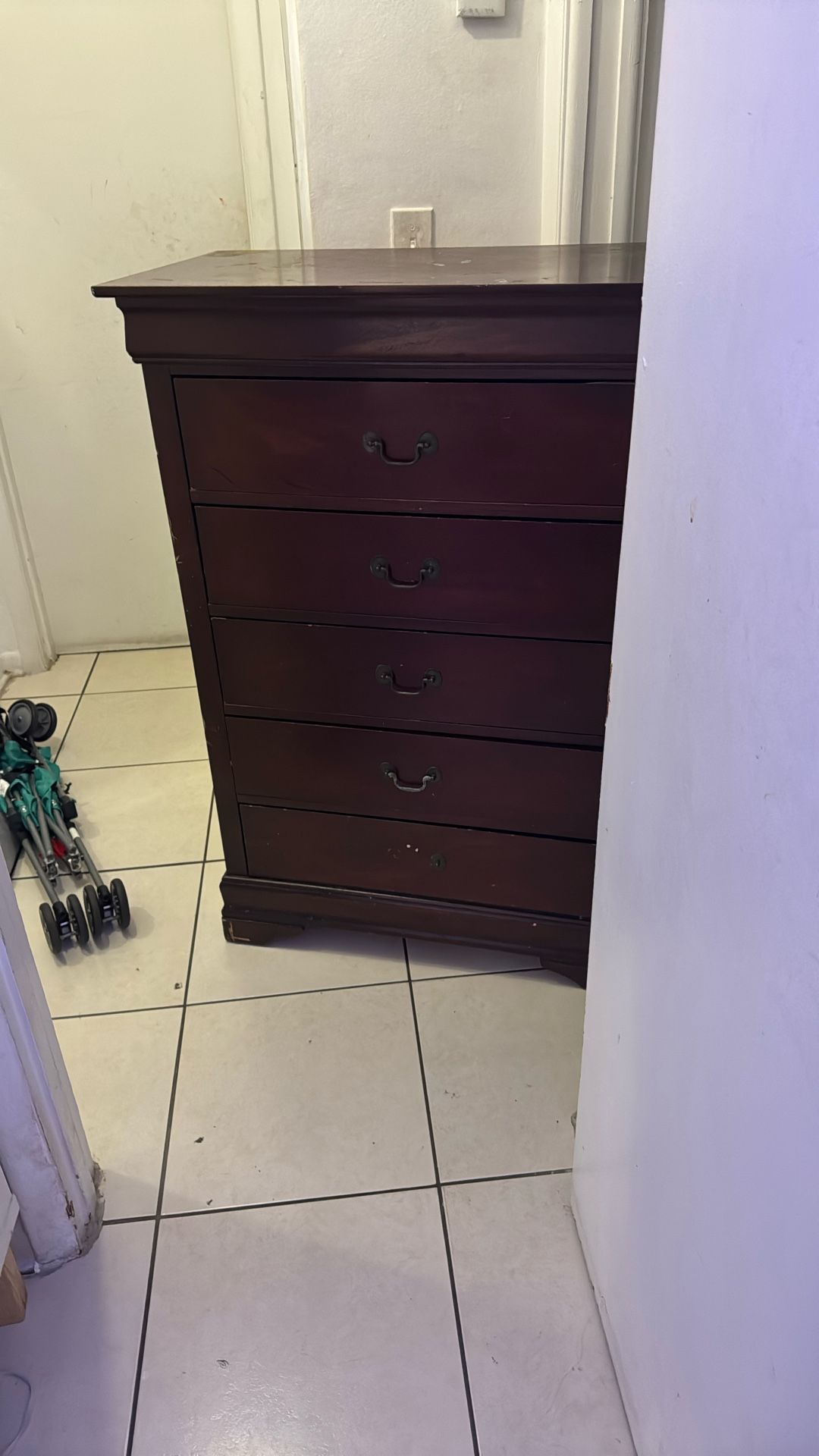Free Dresser