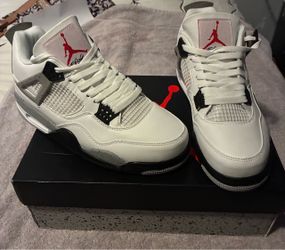 New Jordan Retro 4 Men Shoe Size 10