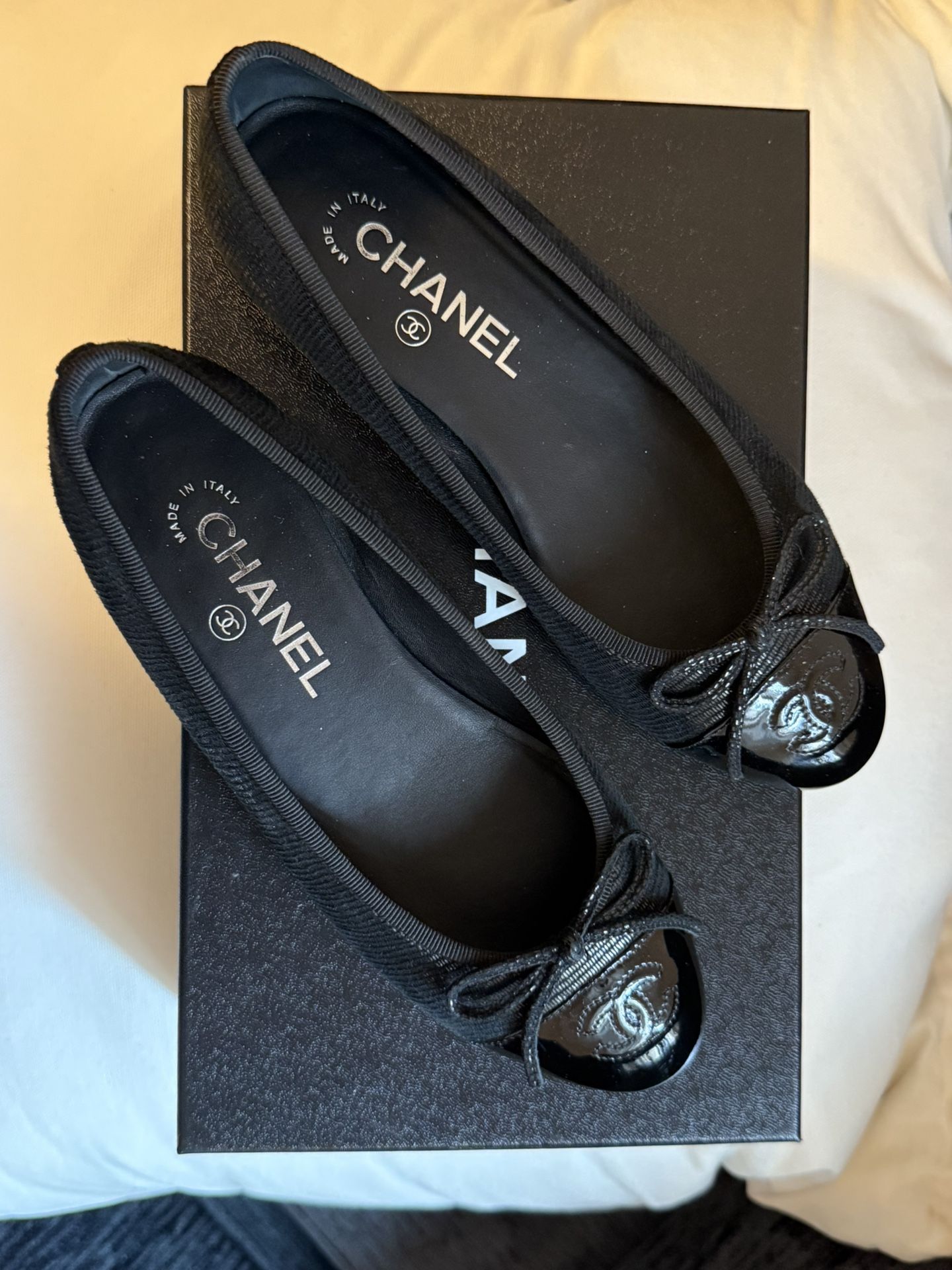 Chanel Black Flats Size 36.5