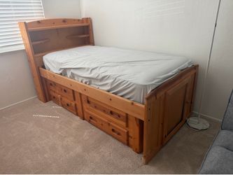 Kids Solid Wood twin bed set with drawers