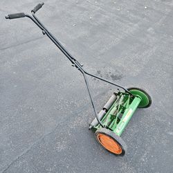 Push Lawnmower 