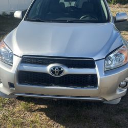 2011 Toyota RAV4 Limited