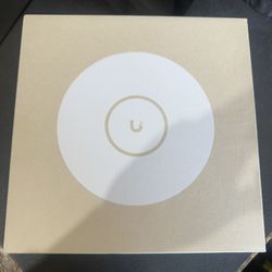 Ubiquiti Networks UniFi U7 Pro Tri-Band Wi-Fi 7 Access Point