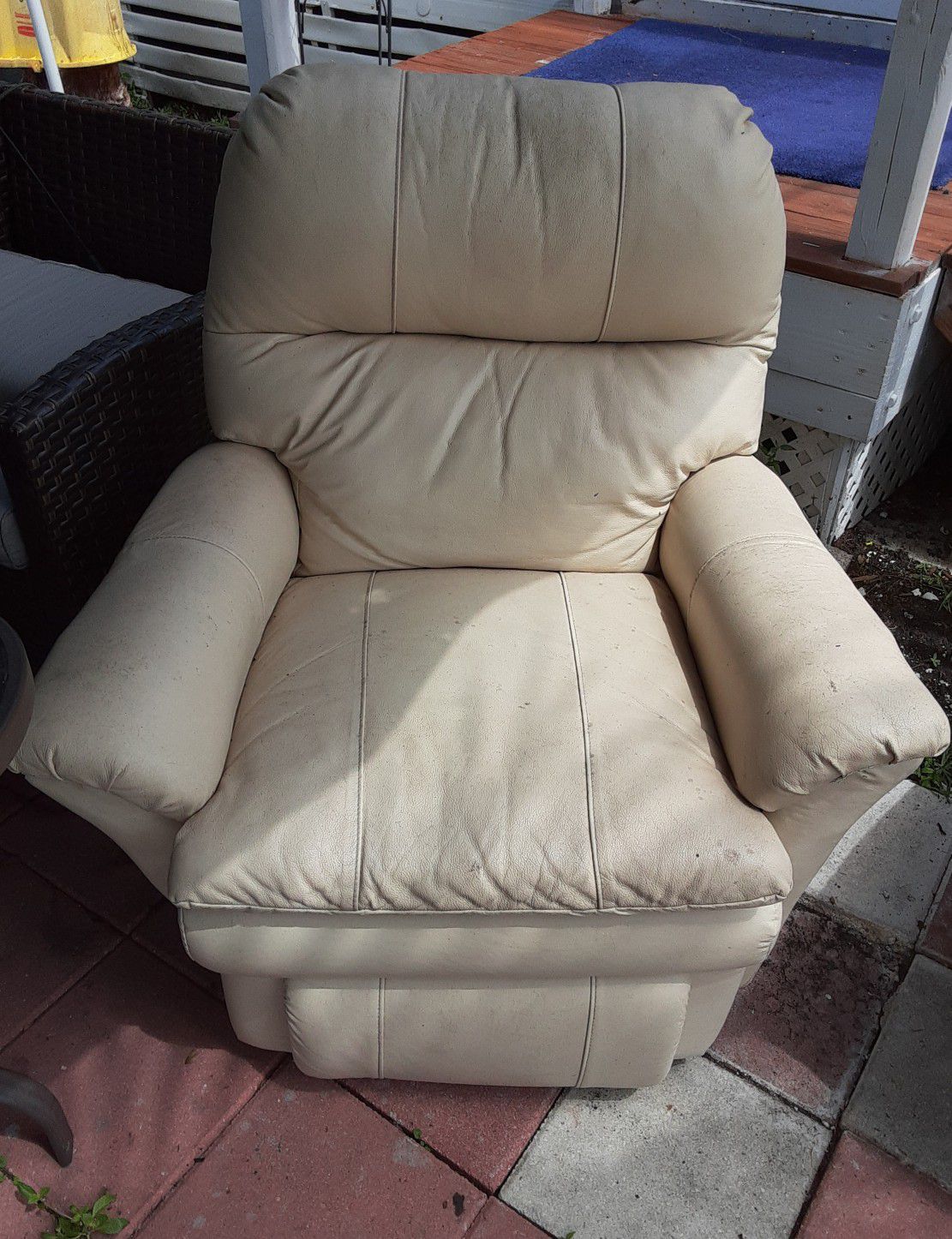 White Leather Recliner Chair