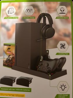 Xbox Series X 5 in 1 Charging Station