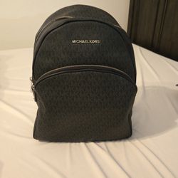 Michael Kors Bagback Black