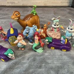 Lot of Vintage Happy Meal Kids Toys Aladdin Dinosaur Joker Lion King Lot