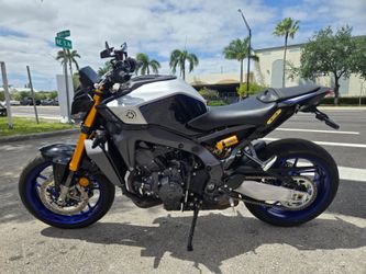 2025 Yamaha Mt 09 SP