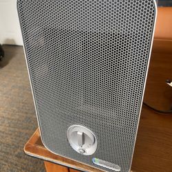 AIR PURIFIER 