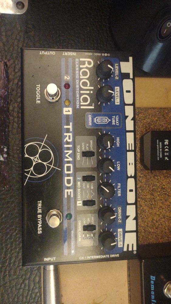 (Like New) HeadRush gigboard W/Volume Pedal And Adapter for Sale in