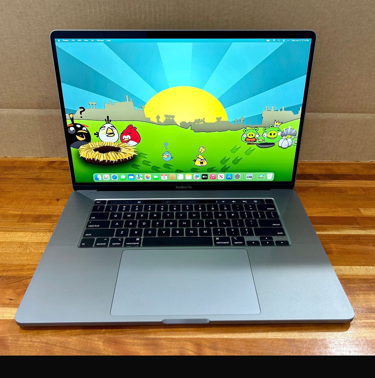 Apple MacBook Pro 16” 2019 TouchBar 2.4Ghz i9 32GB RAM 500GB SSD FULLY FUNCTIONAL
