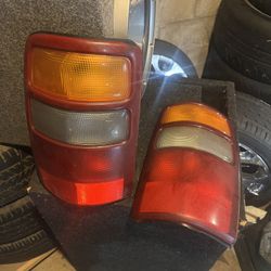 03 Chevy suburban cluster and tail lights