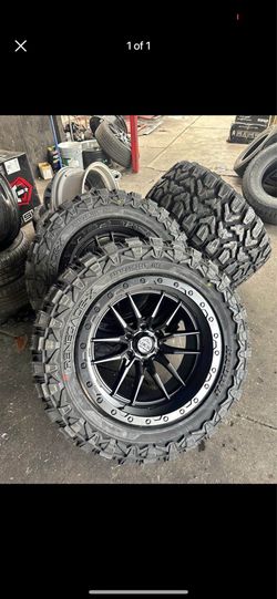 F150 wheels and tires 20x10 with 33”
