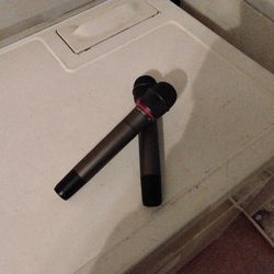 Brand New Microphones  No Box