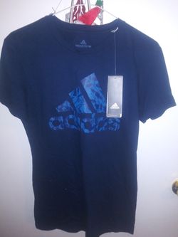 Adidas women shirt