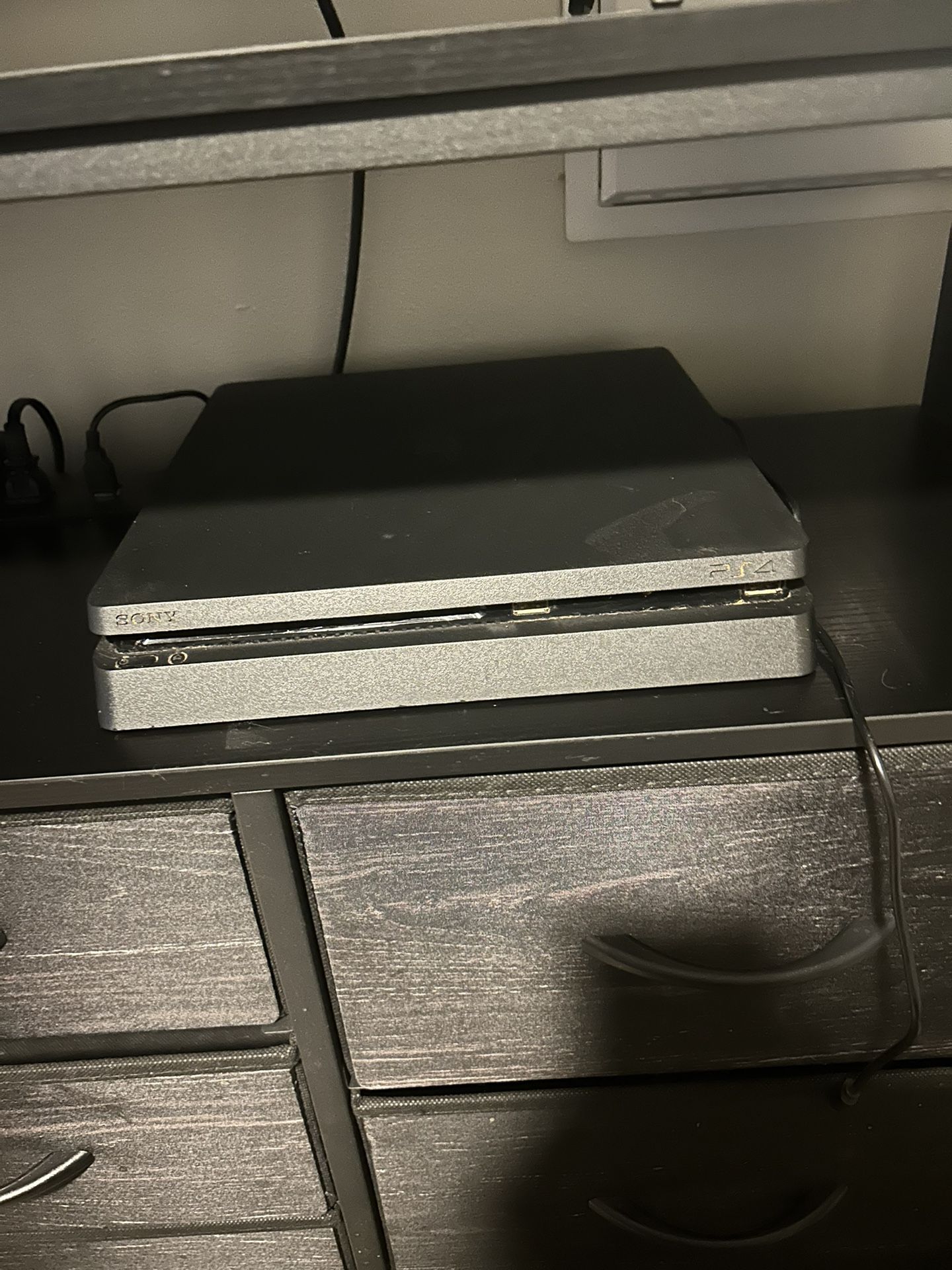 PS4