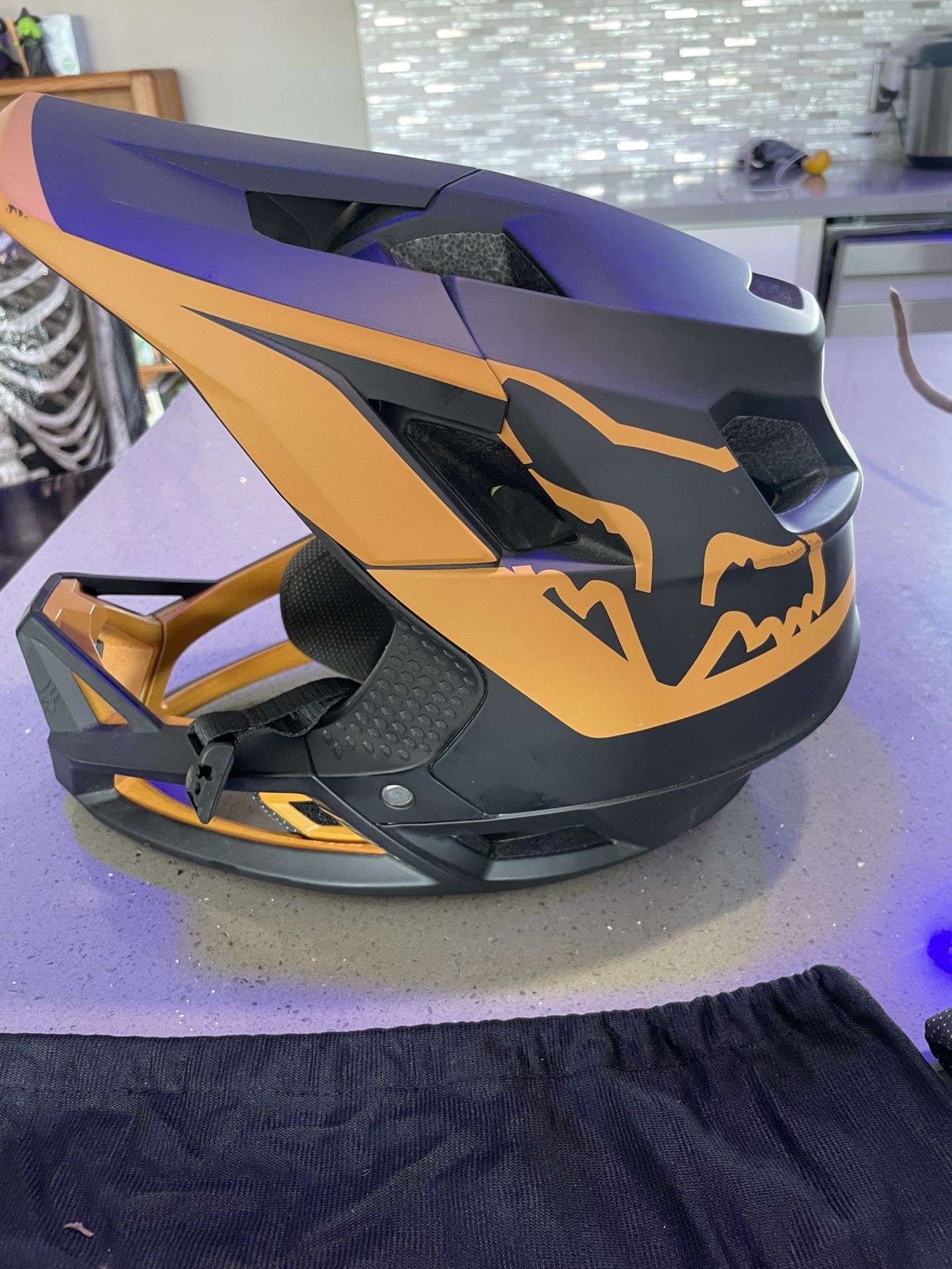 New Fox PROFRAME helmet