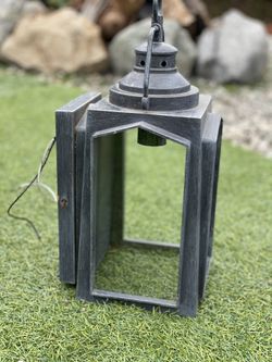 Porch light lantern