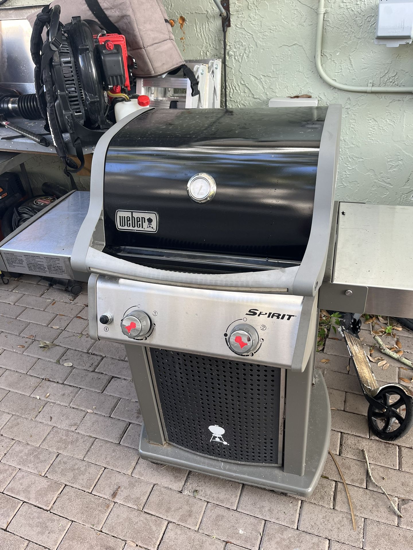 Weber Spirit BBQ Grill 