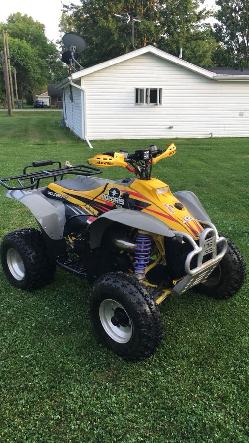Polaris Scrambler 400 4x4 quad