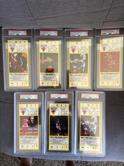 90’s chicago bulls full tickets !!! Michael jordan !! High grades !!!!