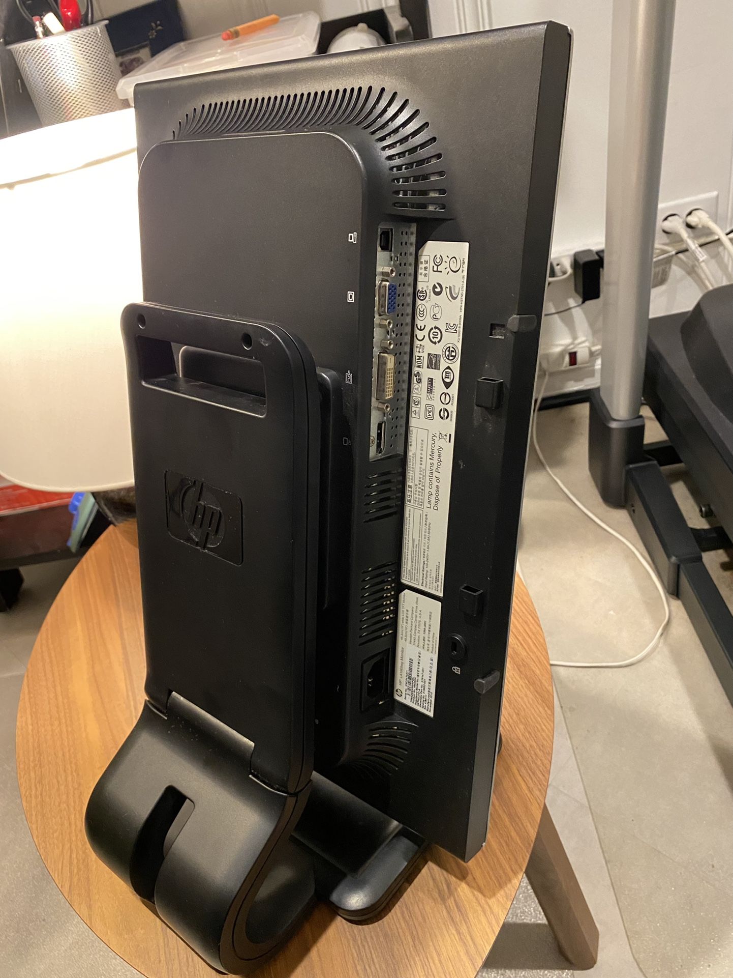 HP The Compaq LA1905wg LCD Monitor