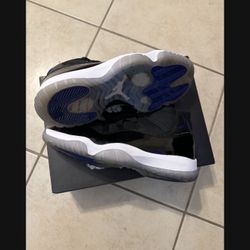 Jordan Space Jam 11 Size 8 $140