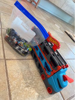 Hot wheels speedway hauler storage carrier and 30 hot wheel cars for sale