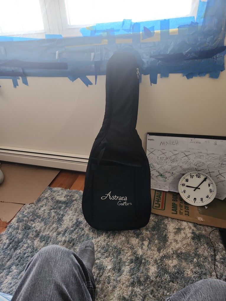 ACOUSTIC WATERPROOF GUITAR CASE
