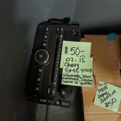 07-15 GMC Or Chevy Radio