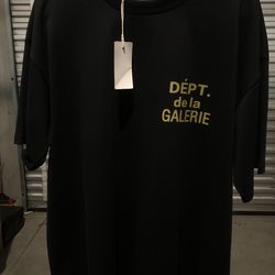 Men’s shirt gallery dept T-shirt new