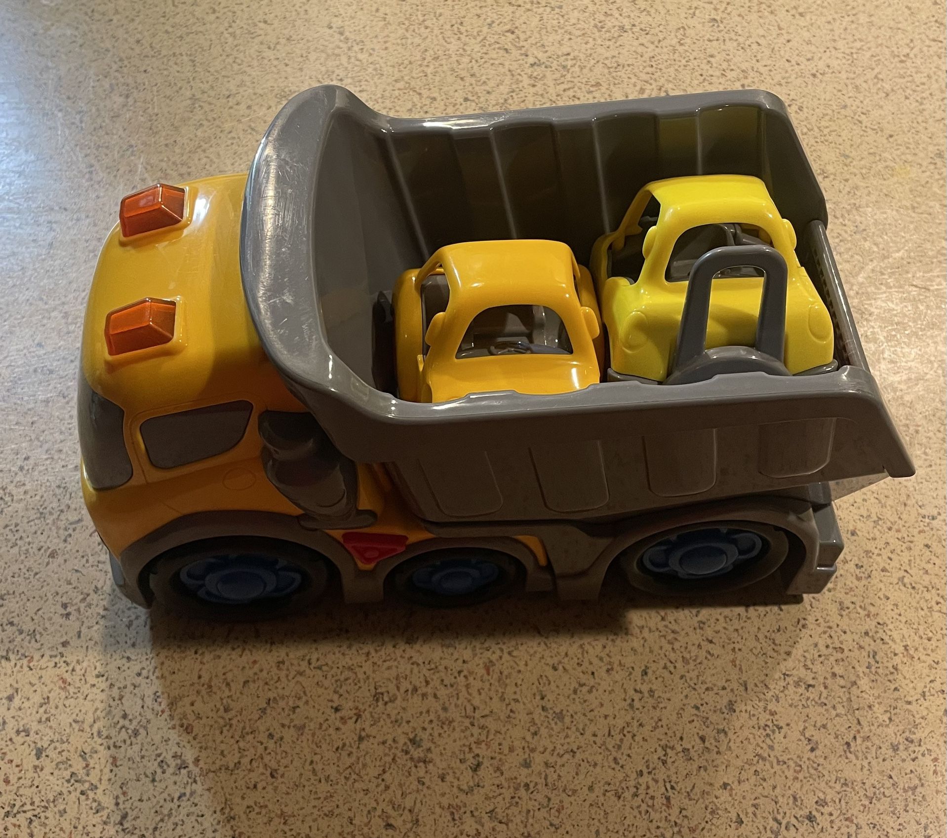 KiddyGo Dump Truck