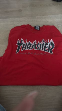 red thrasher