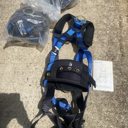 Full Body Harness Brand New Never Used