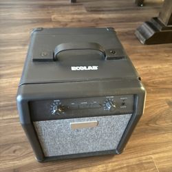 6 Can Mini Fridge And Speaker 
