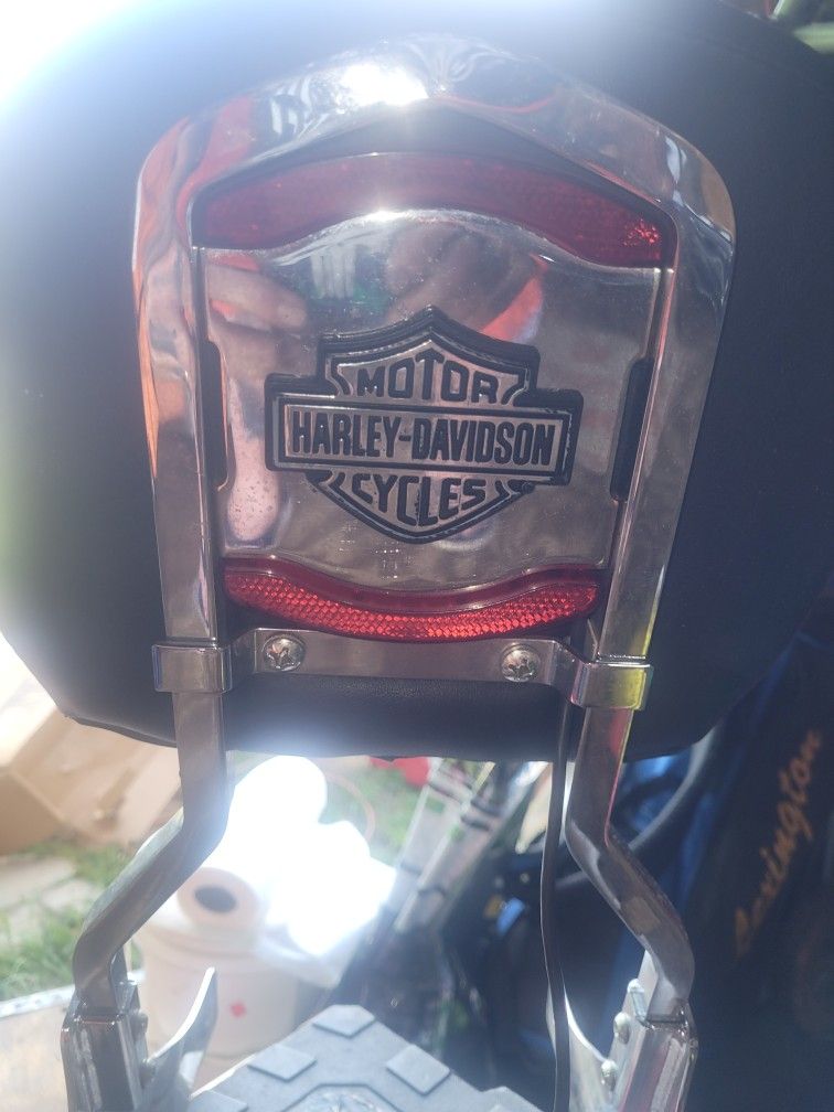 06 Softail Sissy bar With Led brakelight.