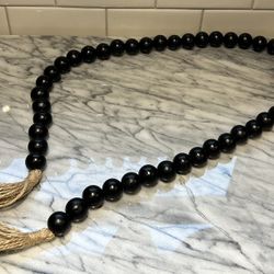 Decorative Bead And Jute Garland